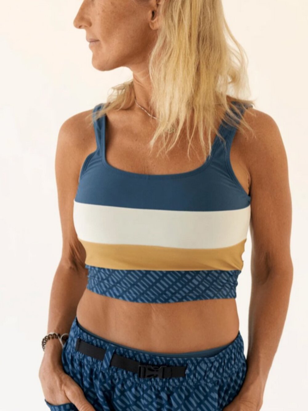NWT Nani Coastal Slate Core Crop Swim Top, Size Medium